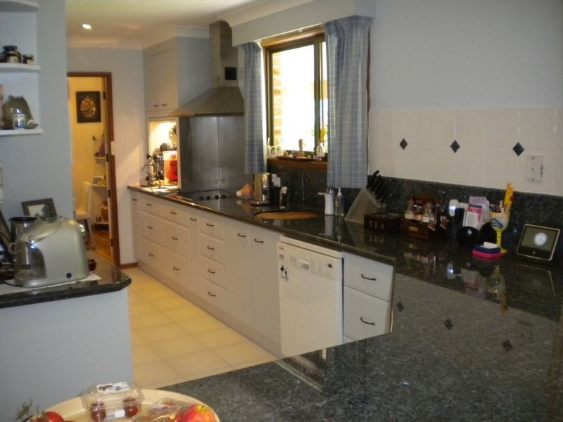 33 Kiwarrak Dr, Rainbow Flat NSW 2430
