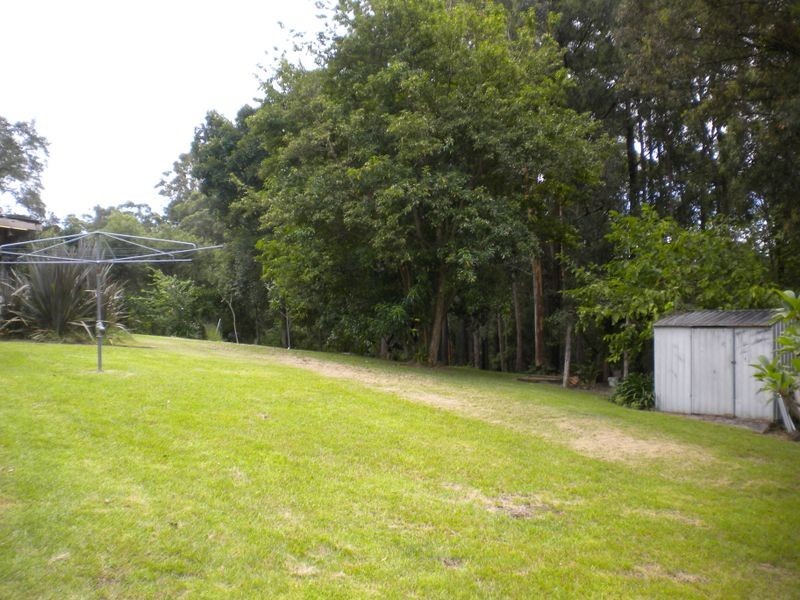 33 Kiwarrak Dr, Rainbow Flat NSW 2430