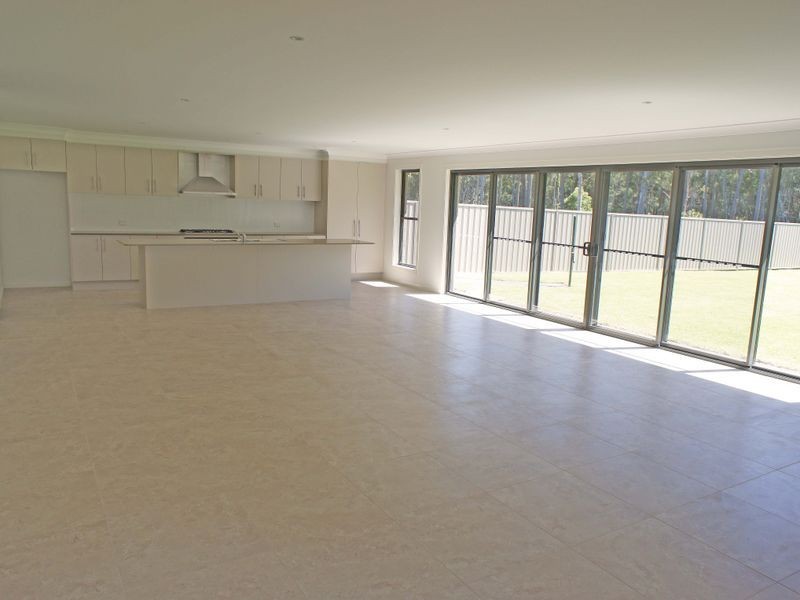 47 Albatross Way, Old Bar NSW 2430