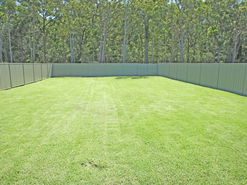 47 Albatross Way, Old Bar NSW 2430