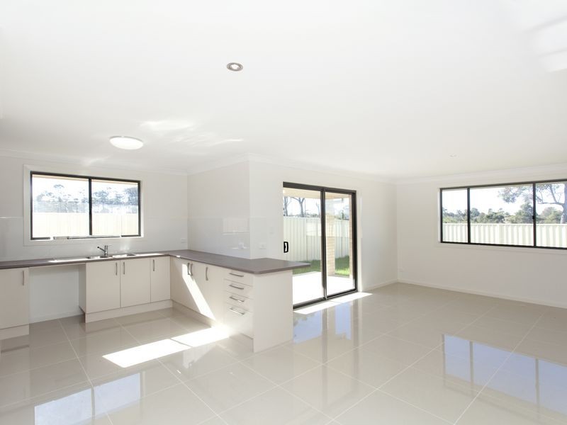 3 Bluehaven Drive, Old Bar NSW 2430