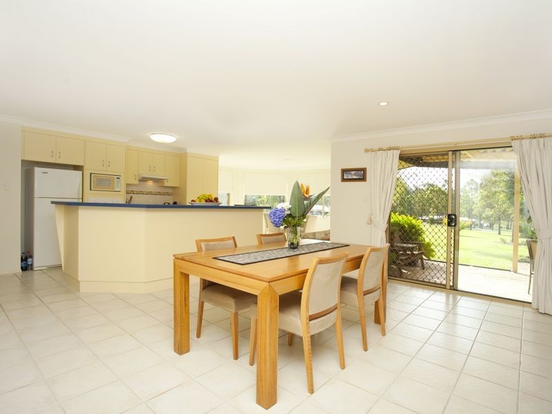 19 Gracelands Place, Pampoolah NSW 2430
