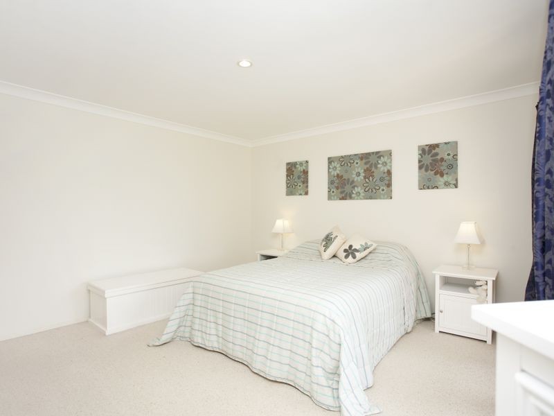 19 Gracelands Place, Pampoolah NSW 2430