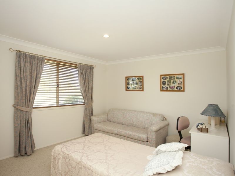 19 Gracelands Place, Pampoolah NSW 2430