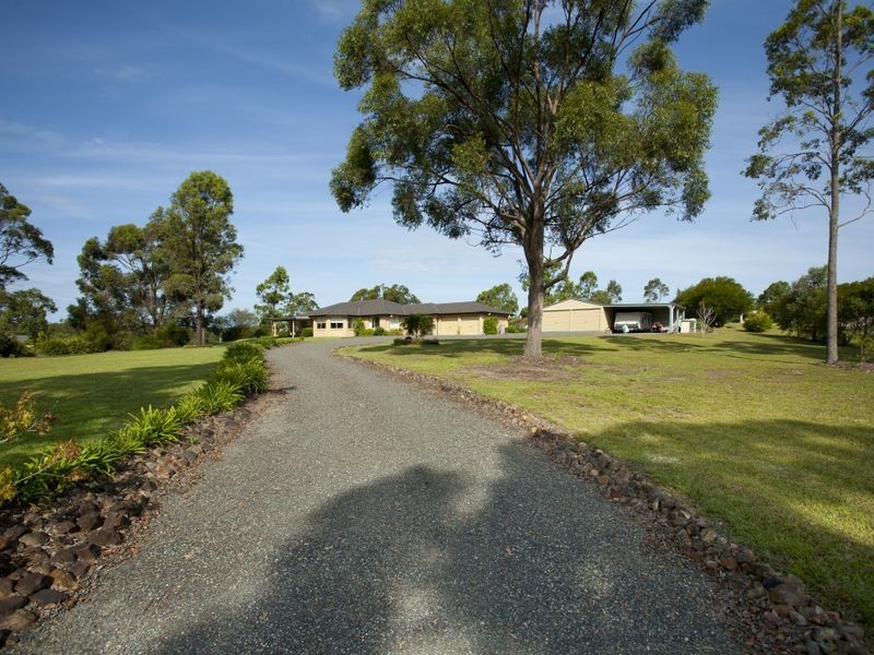 19 Gracelands Place, Pampoolah NSW 2430