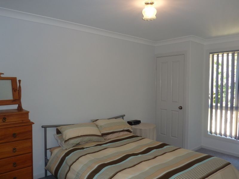 2/10 Mistral Place, Old Bar NSW 2430
