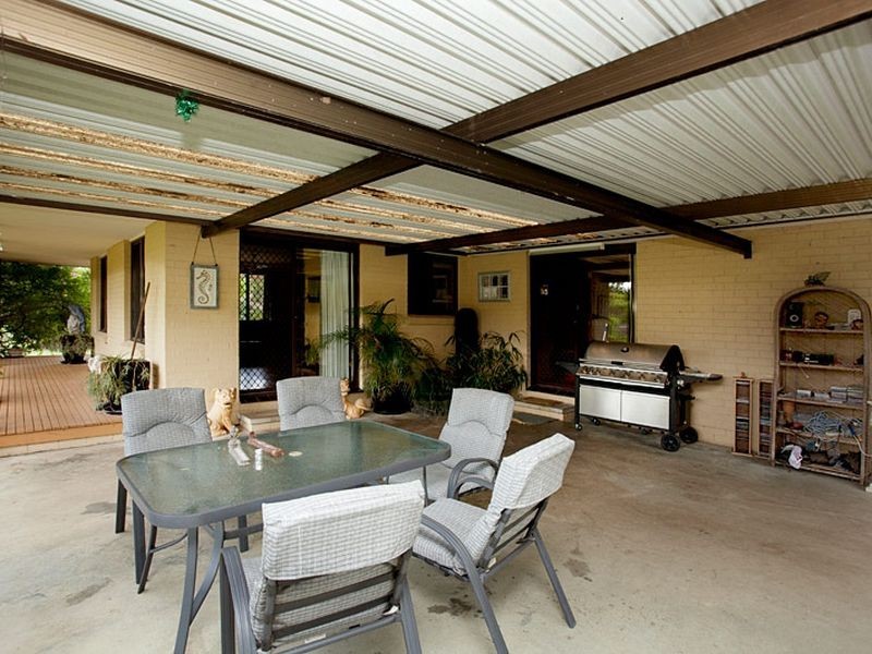 14 Kolinda Drive, Old Bar NSW 2430