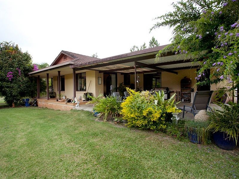 14 Kolinda Drive, Old Bar NSW 2430