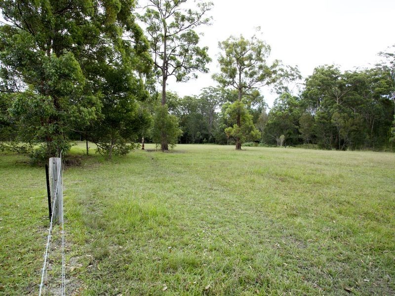 14 Kolinda Drive, Old Bar NSW 2430