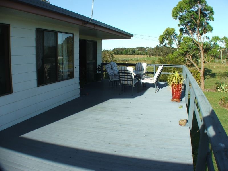 317 Manning Point Road, Oxley Island NSW 2430