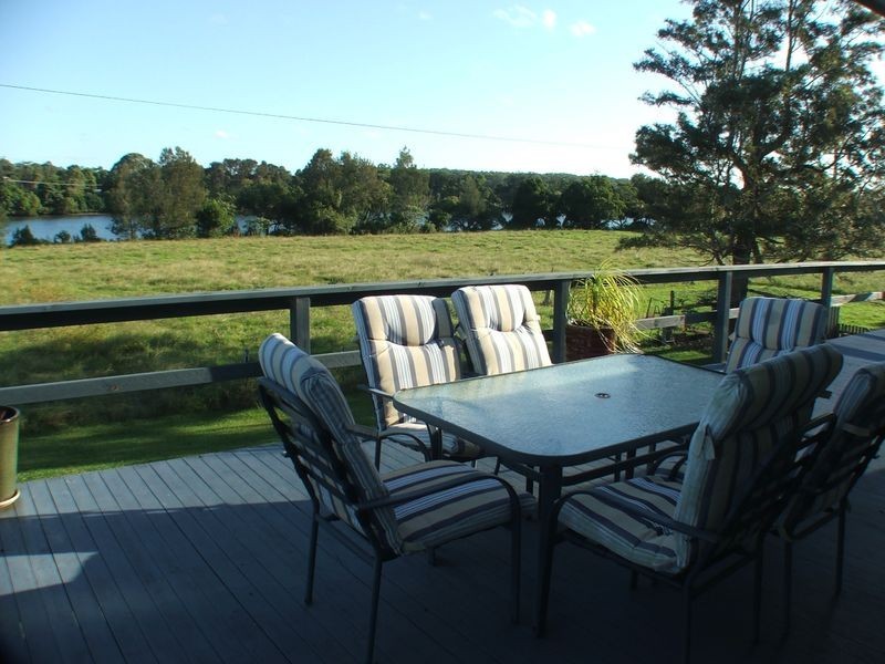317 Manning Point Road, Oxley Island NSW 2430