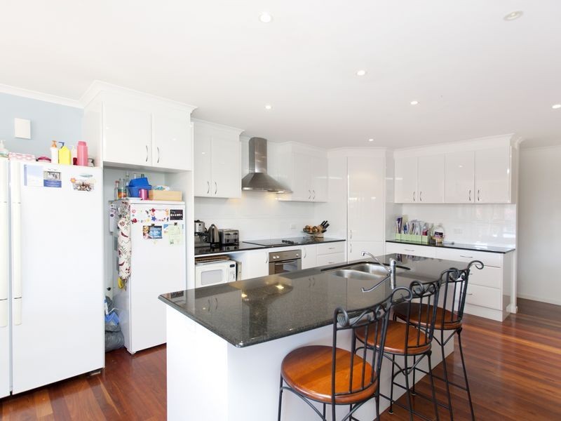 30 Mistral Place, Old Bar NSW 2430