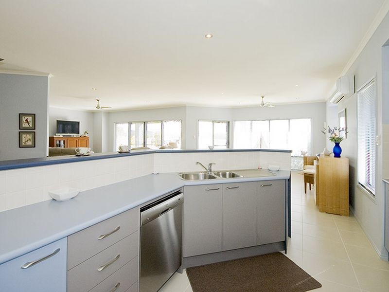 4 John Armstrong Drive, Taree NSW 2430