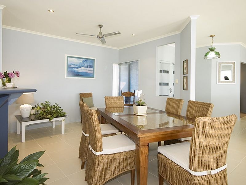 4 John Armstrong Drive, Taree NSW 2430