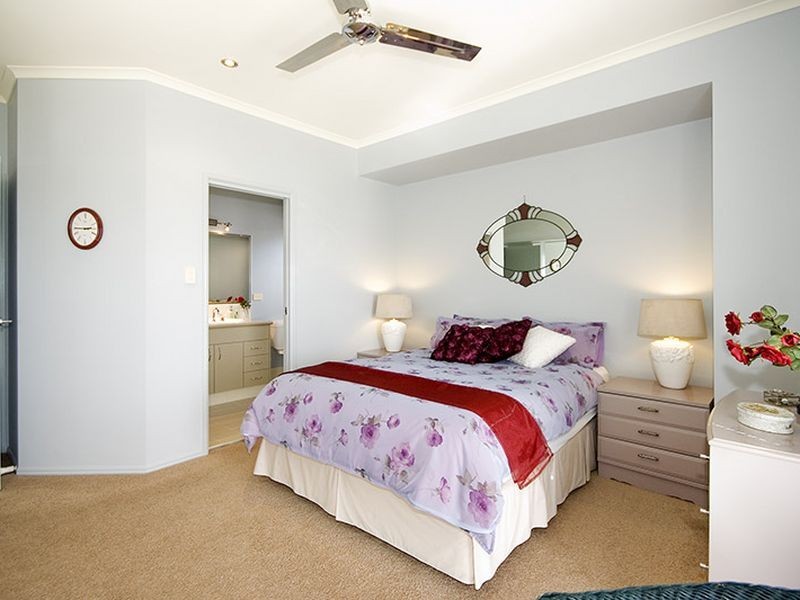 4 John Armstrong Drive, Taree NSW 2430