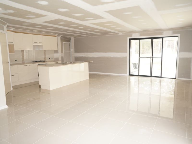 39 Albatross Way, Old Bar NSW 2430