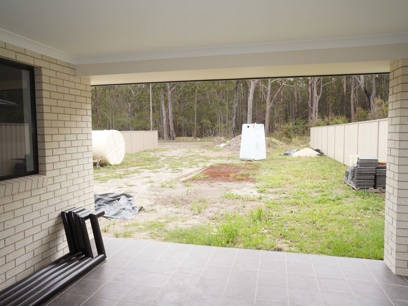 39 Albatross Way, Old Bar NSW 2430