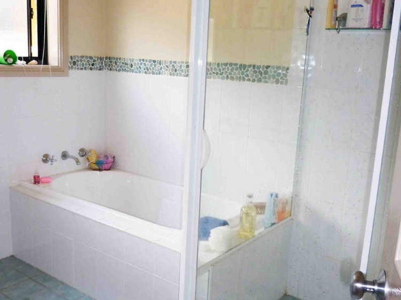 7 Yellowfin Avenue, Old Bar NSW 2430