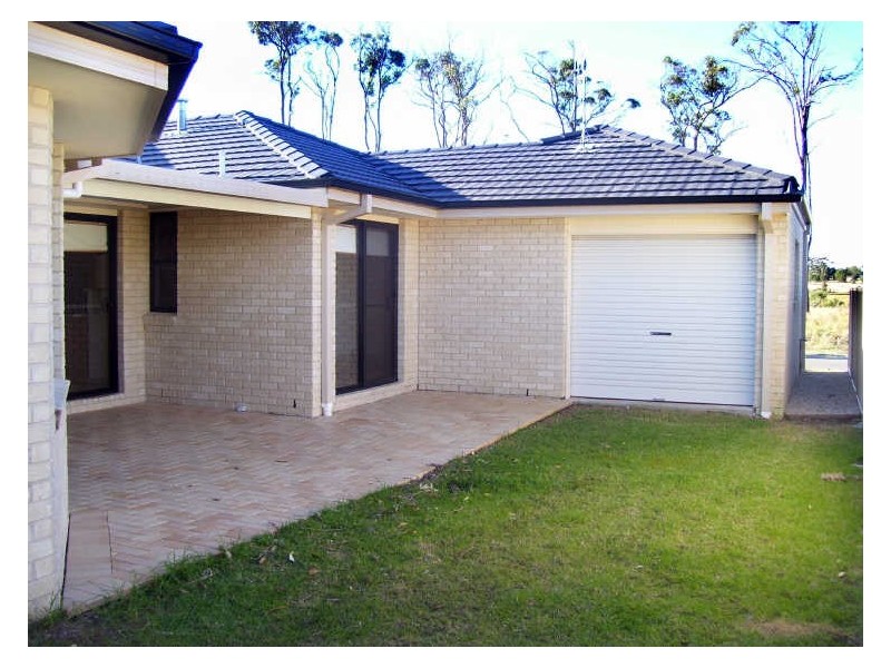 7 Yellowfin Avenue, Old Bar NSW 2430