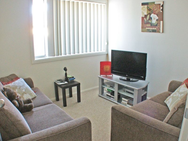 1/26 Ivy Cres, Old Bar NSW 2430