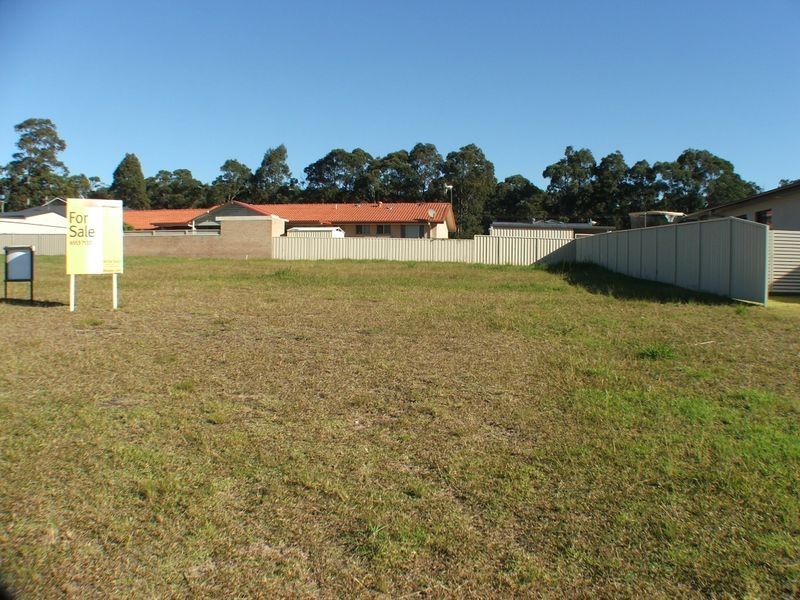 11 Janice Street, Wallabi Point NSW 2430