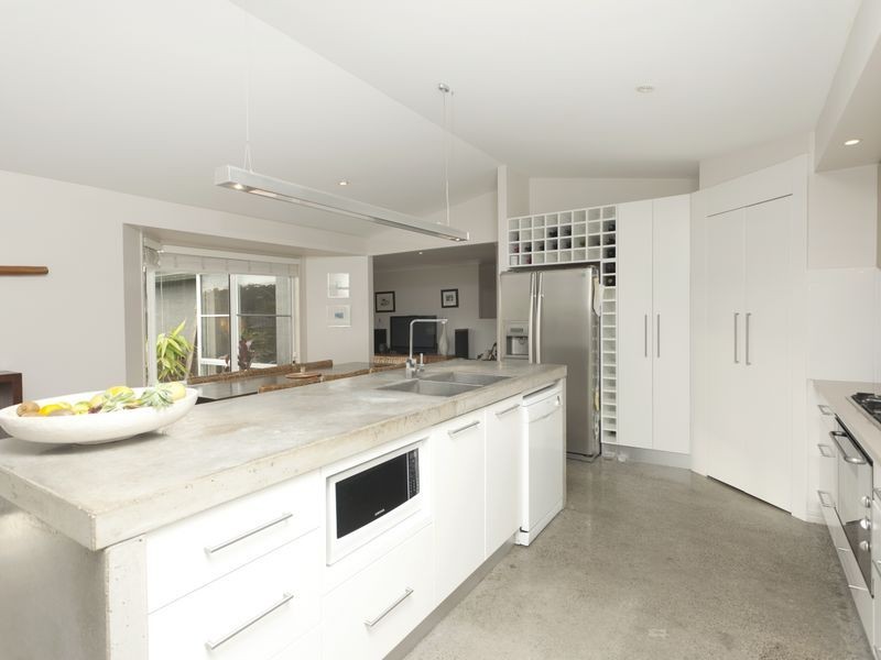 16 Shantull Drive, Wallabi Point NSW 2430