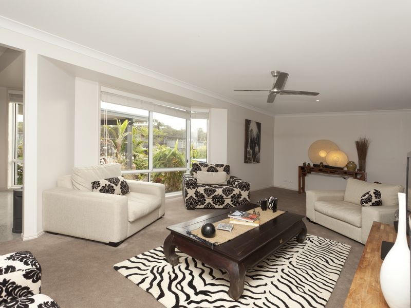 16 Shantull Drive, Wallabi Point NSW 2430