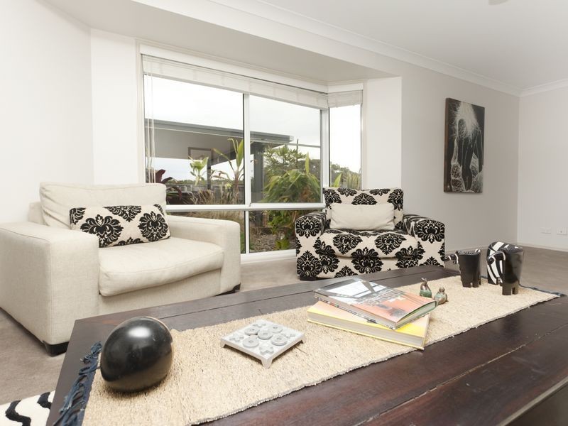 16 Shantull Drive, Wallabi Point NSW 2430