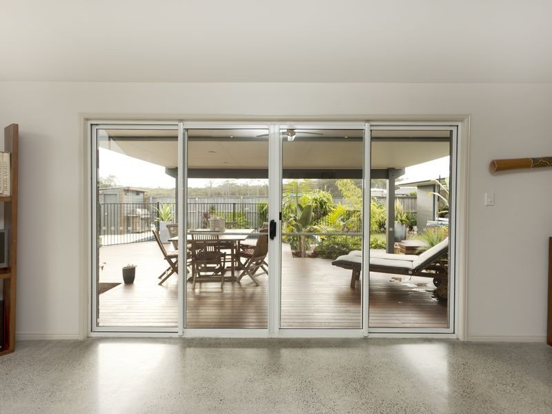 16 Shantull Drive, Wallabi Point NSW 2430