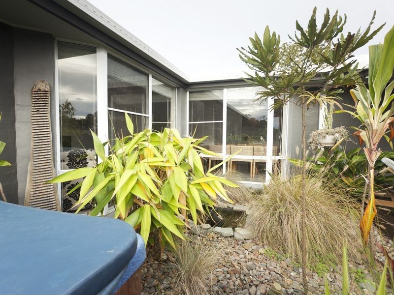 16 Shantull Drive, Wallabi Point NSW 2430