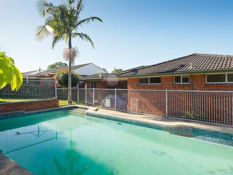 24 Gleeson Cres, Taree NSW 2430
