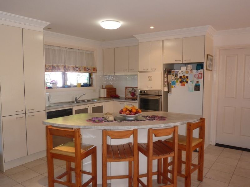 2/78 Old Bar Road, Old Bar NSW 2430