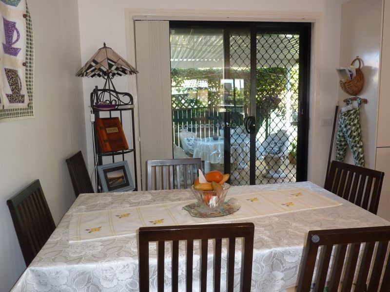 2/78 Old Bar Road, Old Bar NSW 2430