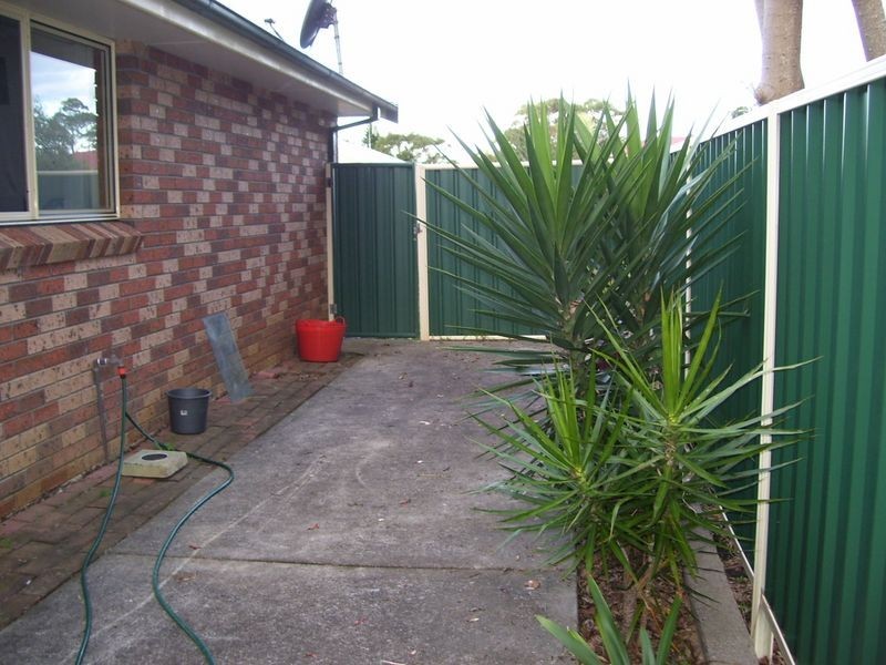 4/34 Old Bar Road, Old Bar NSW 2430