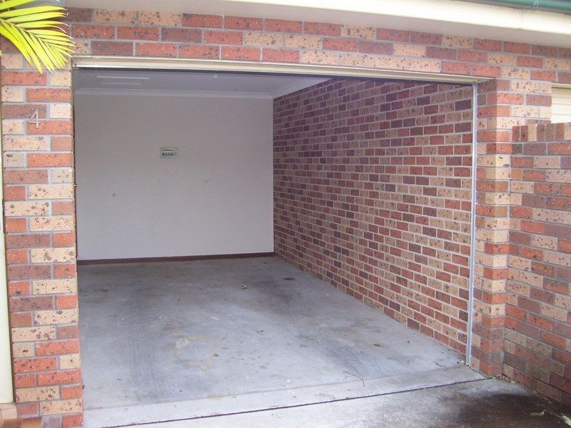 4/34 Old Bar Road, Old Bar NSW 2430