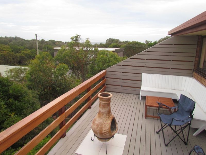 1 Beach Street, Wallabi Point NSW 2430