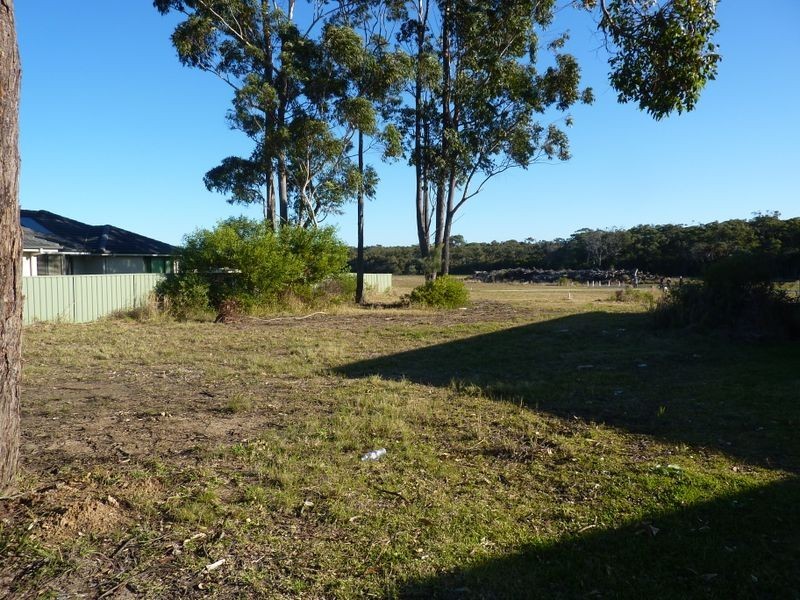 40 Bluehaven Drive, Old Bar NSW 2430