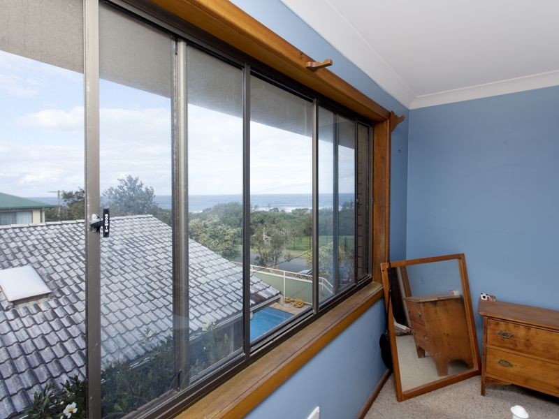 5 Smith Street, Old Bar NSW 2430