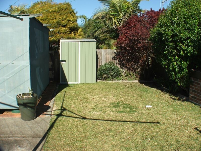 15 Cross Street, Old Bar NSW 2430