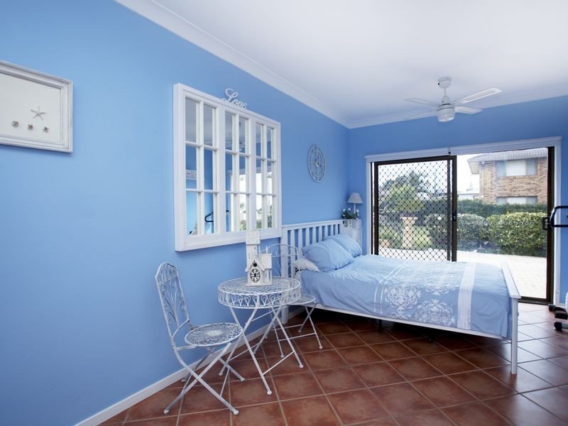 9 Lewis Street, Old Bar NSW 2430