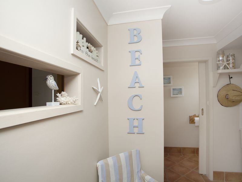 9 Lewis Street, Old Bar NSW 2430