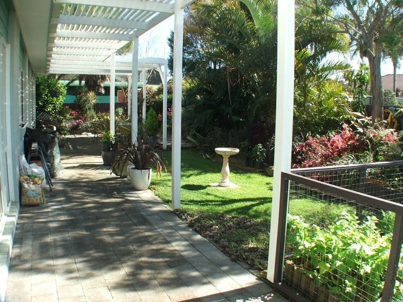 5 Carrabeen Drive, Old Bar NSW 2430