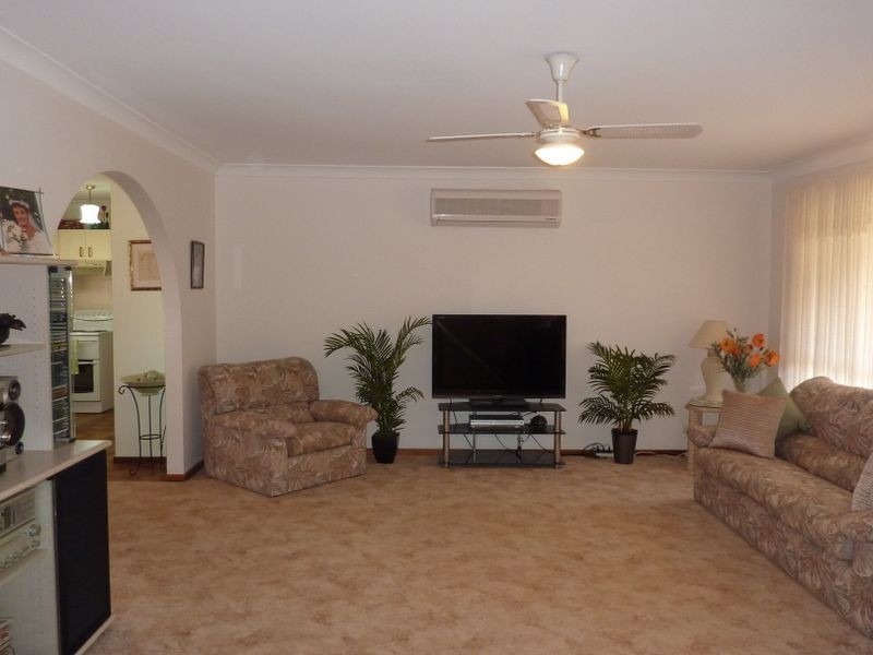 35 Gannet Crescent, Old Bar NSW 2430