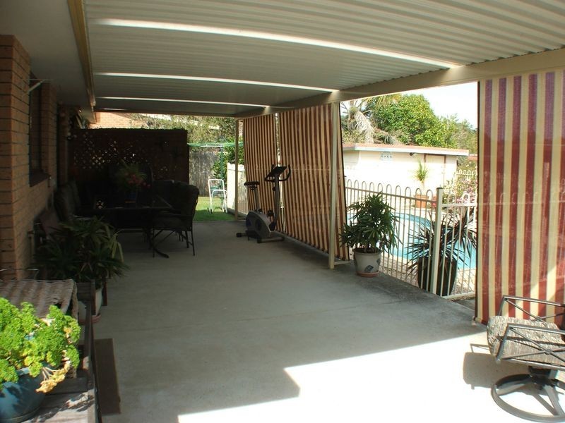 35 Gannet Crescent, Old Bar NSW 2430