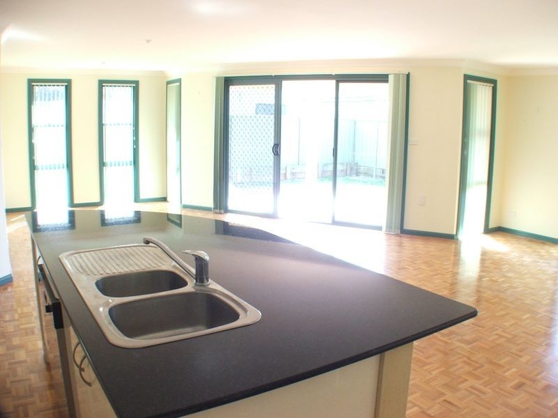 1/19 Mistral Place, Old Bar NSW 2430