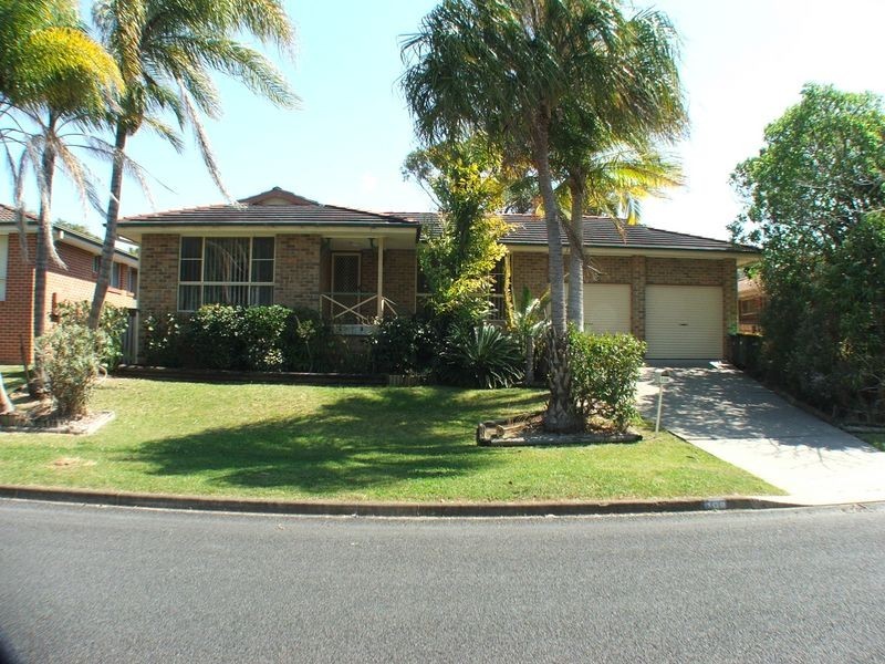 109 Waterman Street, Old Bar NSW 2430