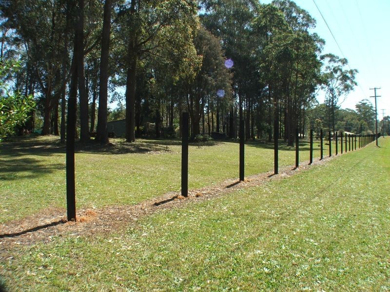 2 Voss Place, Mitchells Island NSW 2430