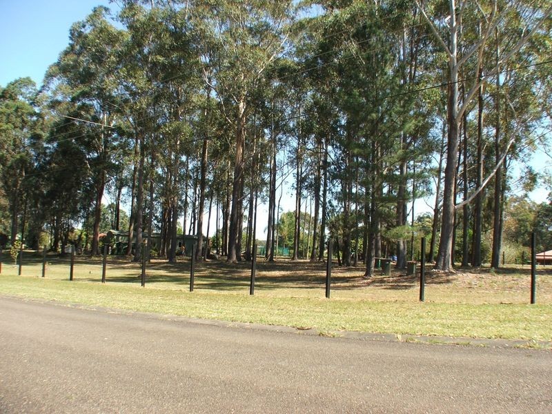 2 Voss Place, Mitchells Island NSW 2430