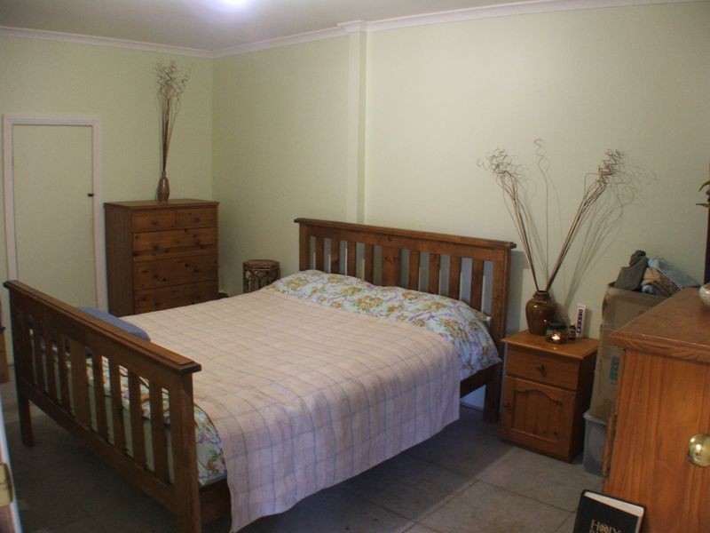 2 Voss Place, Mitchells Island NSW 2430
