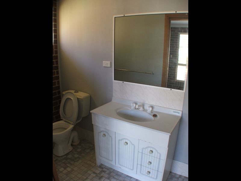 43 Molong Road, Old Bar NSW 2430
